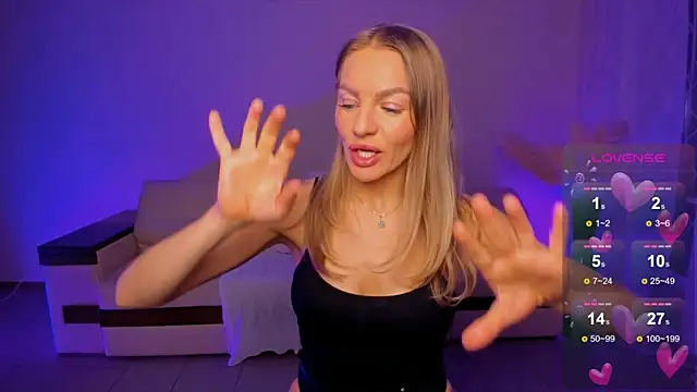 Oliva Candy online show from 04/21/26, 07:42