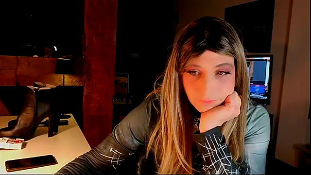 DYasmin69 online show from 11/08/25, 10:02