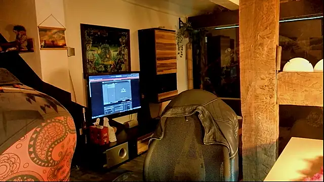 DYasmin69 online show from 12/22/25, 09:26