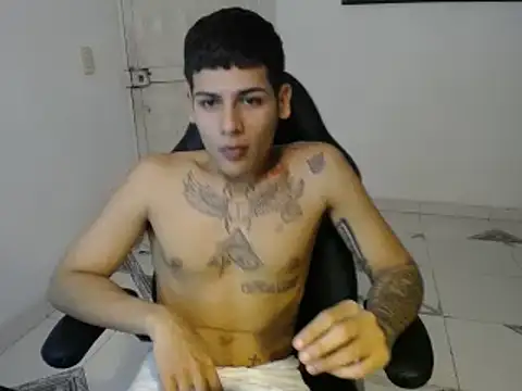 Clyde019 online show from 01/12/25, 10:33