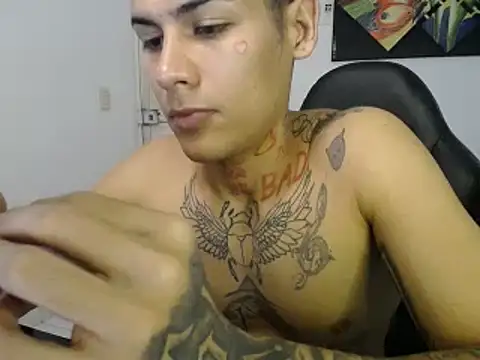 Clyde019 online show from 02/17/25, 07:12