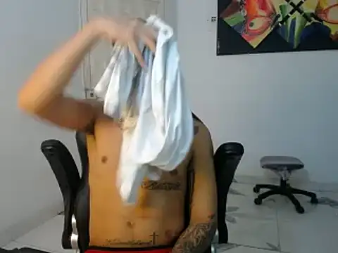 Clyde019 online show from 02/06/25, 10:10