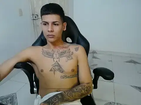 Clyde019 online show from 02/12/25, 10:48