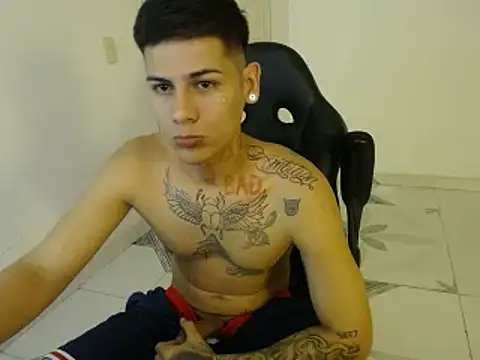 Clyde019 online show from 01/19/25, 05:15