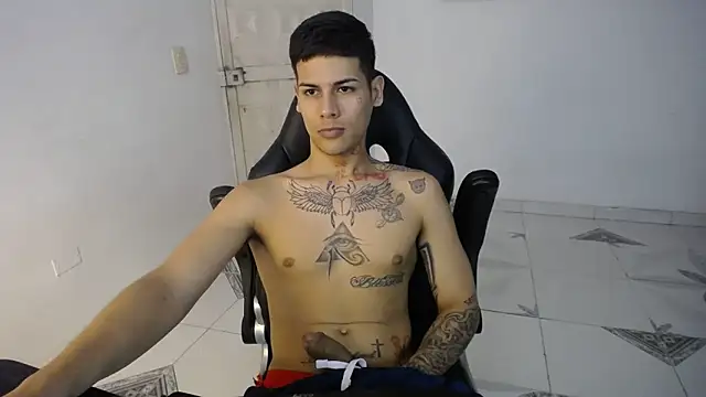 Clyde019 online show from 02/20/25, 04:58