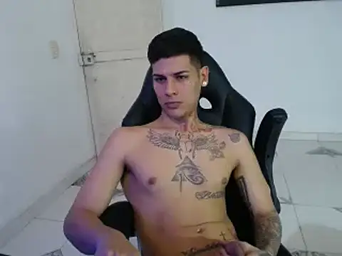 Clyde019 online show from 01/24/25, 04:17