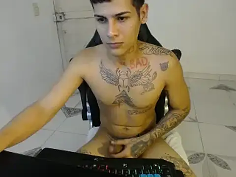 Clyde019 online show from 01/14/25, 11:31