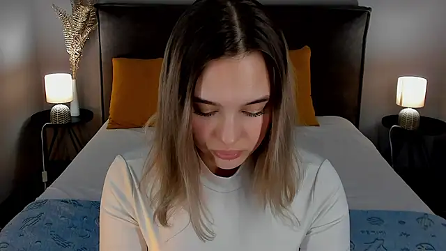 AngelicaKleee online show from 02/20/25, 07:34