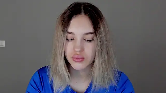 AngelicaKleee online show from 01/28/25, 03:57