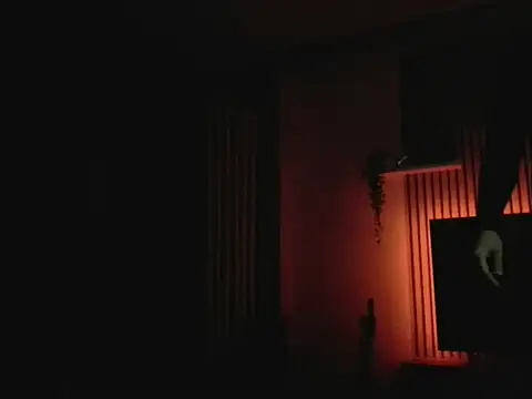 NoraInMask online show from 01/10/26, 08:15