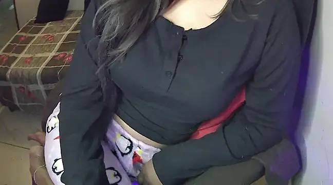 JASWINDER KAUR online show from 02/22/25, 04:29