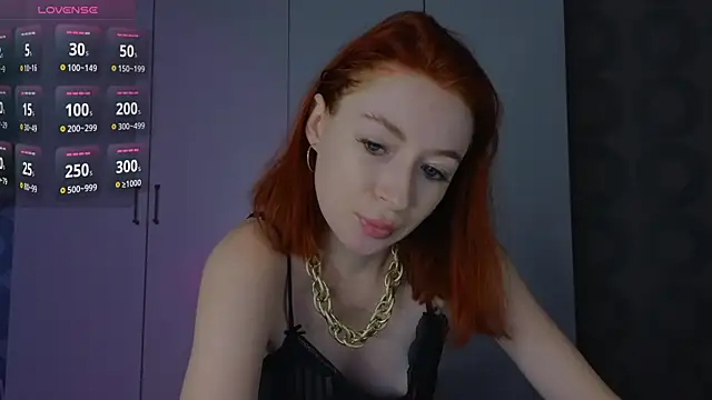 Snapshot of Cuteroxyfoxy chatting on 07/08/26, 08:37 Cuteroxyfoxy online show from 07/08/26, 08:37