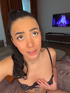 Alexiaa2006 online show from 04/04/26, 01:06