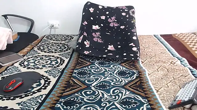 Girlhornyx online show from 09/23/25, 01:18