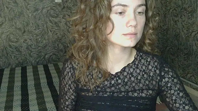 Snapshot of CurlyNed chatting on 02/05/25, 01:54 CurlyNed online show from 02/05/25, 01:54