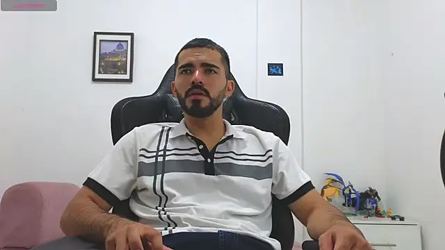 Massimoo 07 online show from 06/11/26, 01:16