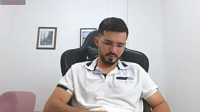 Massimoo 07 online show from 11/10/25, 09:53