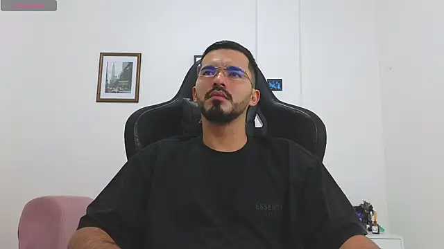 Massimoo 07 online show from 11/12/25, 04:00