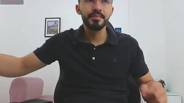 Massimoo 07 online show from 12/18/25, 04:33