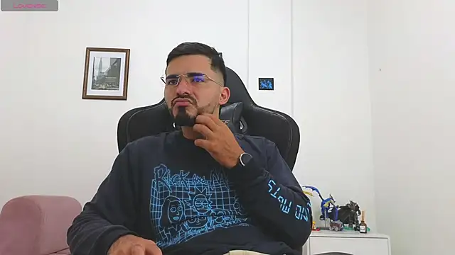 Massimoo 07 online show from 11/07/25, 07:29