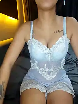 Snapshot of SaraOne_arab chatting on 01/28/25, 01:59 SaraOne arab online show from 01/28/25, 01:59