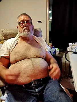 Snapshot of viejo_oso chatting on 10/11/25, 09:43 viejo oso online show from 10/11/25, 09:43