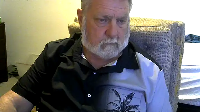 viejo oso online show from 11/10/25, 08:36