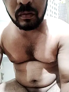 hot punekar online show from 10/27/25, 06:42