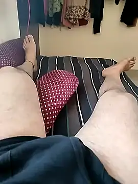 hot punekar online show from 03/13/25, 04:38