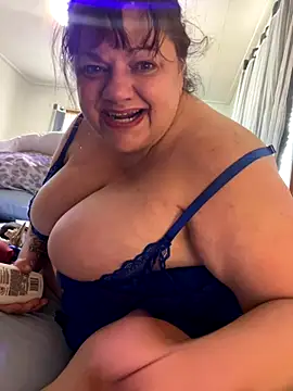 Luciouslouise72xh online show from 10/03/25, 09:27