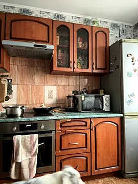 Sabrina shells online show from 11/19/25, 08:58