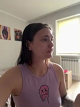 Snapshot of Sabrina_shells chatting on 07/14/26, 09:03 Sabrina shells online show from 07/14/26, 09:03