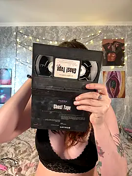 Sabrina shells online show from 11/12/25, 10:08