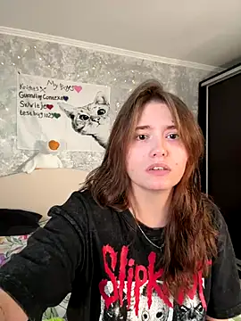 Sabrina shells online show from 10/01/25, 10:41