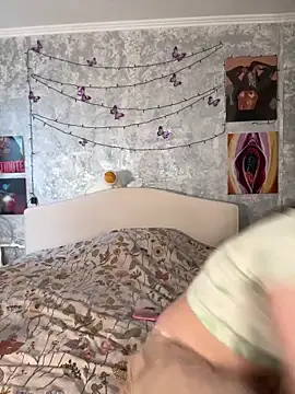 Sabrina shells online show from 12/05/25, 10:14