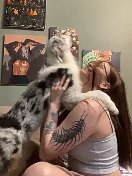 Sabrina shells online show from 03/07/25, 06:11