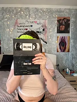 Sabrina shells online show from 10/10/25, 10:38