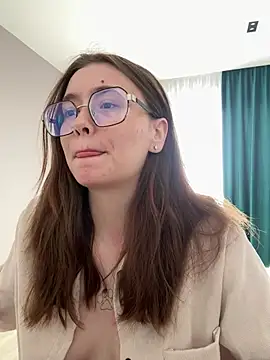 Sabrina shells online show from 04/13/26, 08:29