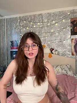 Sabrina shells online show from 11/14/25, 10:52