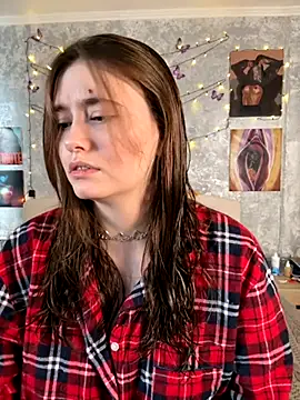 Sabrina shells online show from 11/23/25, 09:08