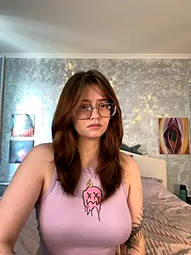 Sabrina shells online show from 09/10/25, 10:25