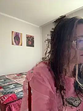Sabrina shells online show from 05/15/26, 09:07