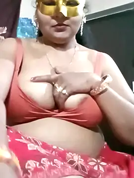 Snapshot of LustyBhabhi chatting on 01/02/25, 04:35 LustyBhabhi online show from 01/02/25, 04:35