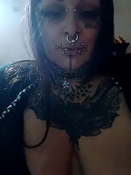 Snapshot of RichBitc4xxx89 chatting on 10/26/25, 08:15 RichBitc4xxx89 online show from 10/26/25, 08:15