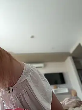 AndreaMood online show from 12/14/25, 02:40