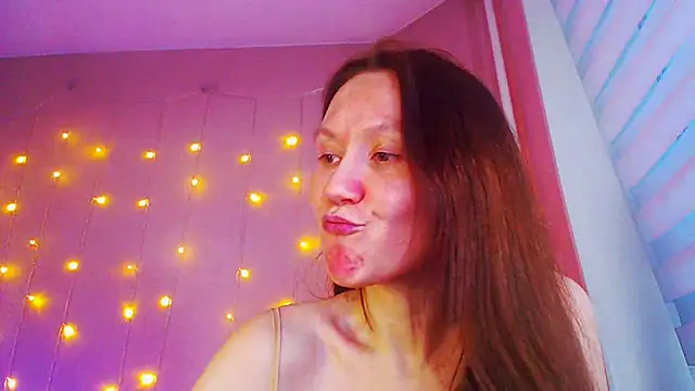 MelanyOx online show from 01/03/25, 09:15