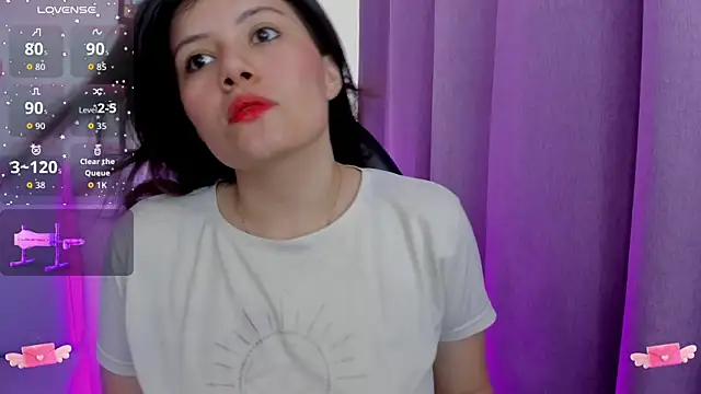 Carolina Burninng online show from 09/24/25, 08:48