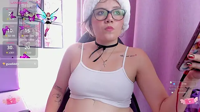 Carolina Burninng online show from 12/05/25, 05:11