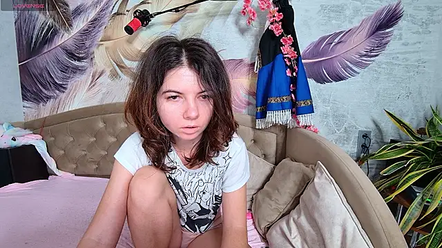 Anoraa online show from 03/24/26, 12:43