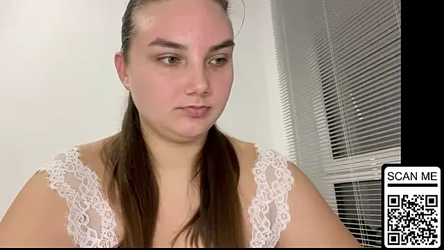 Dreamyblushfairy online show from 10/26/25, 08:09